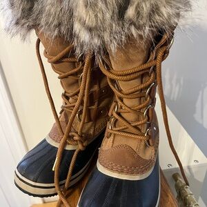 SOREL Women's Joan Of Arctic Waterproof Boot